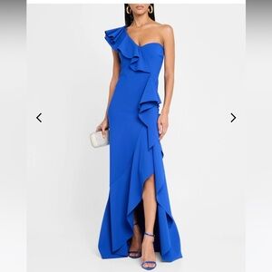 new Chiara Boni Kafu One-Shoulder Ruffle Gown azulejo